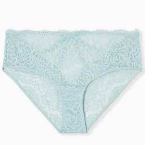 NWT TORRID Size 2 Simply Lace Hipster Panty With Bow Cage Back Light Green